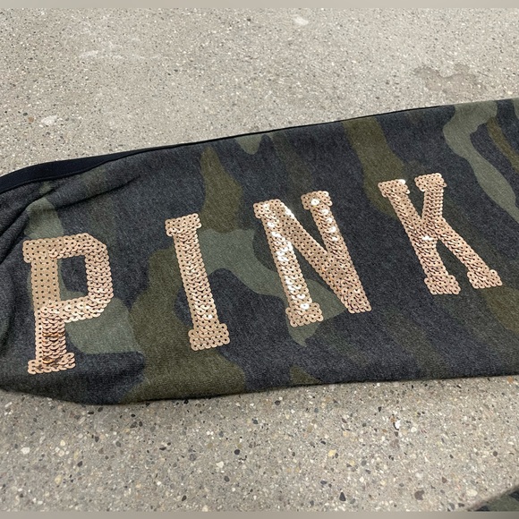 NWT VICTORIA'S SECRET “PINK” Gold Bling Sequin Classic Sweatpant Camo Size Small - Picture 13 of 14